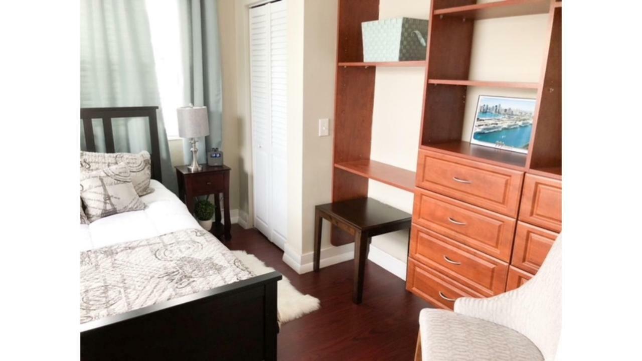 Modern 2/1 Apt Near Midtown And Beaches Miami Kültér fotó